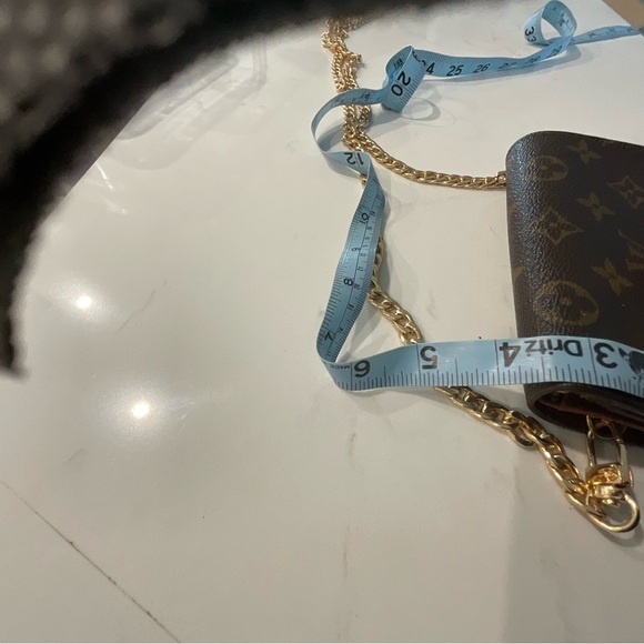 Authentic Louis Vuitton Monogram Bifold Zippy Wallet - Picture 12 of 16